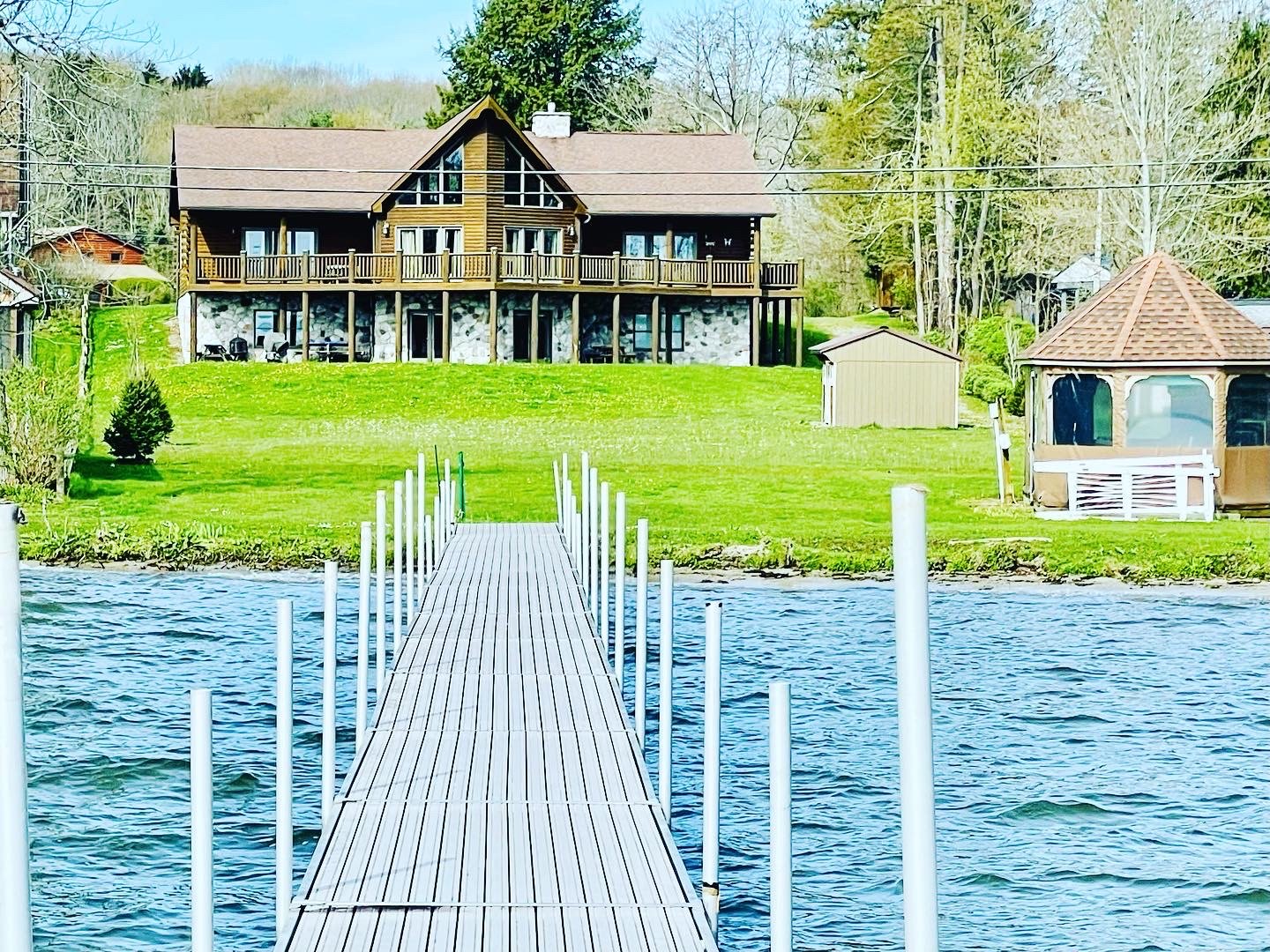 Irwin Bay Lodge